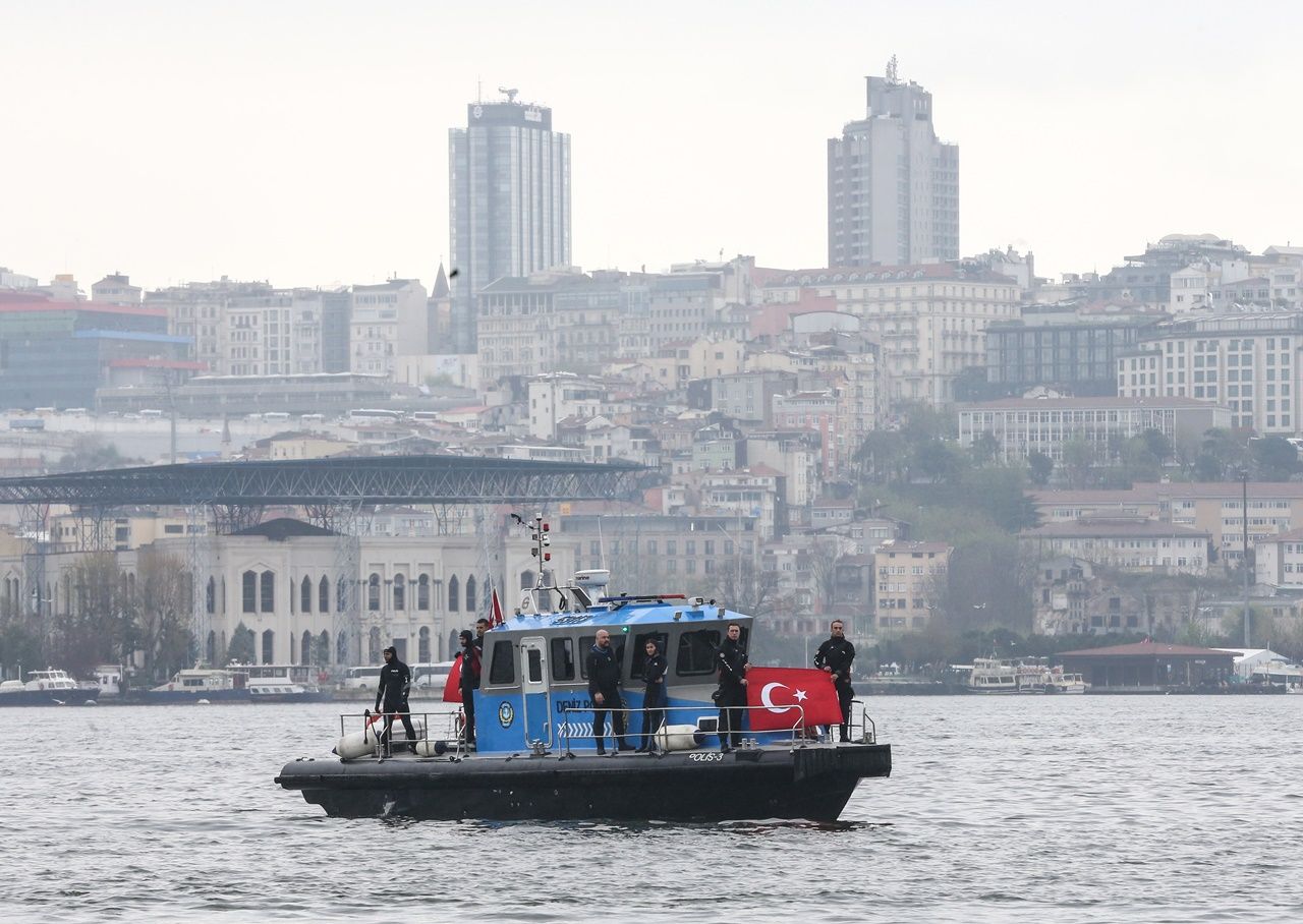 Engelliler kurbağa adamlarla Haliç'e daldı... 8