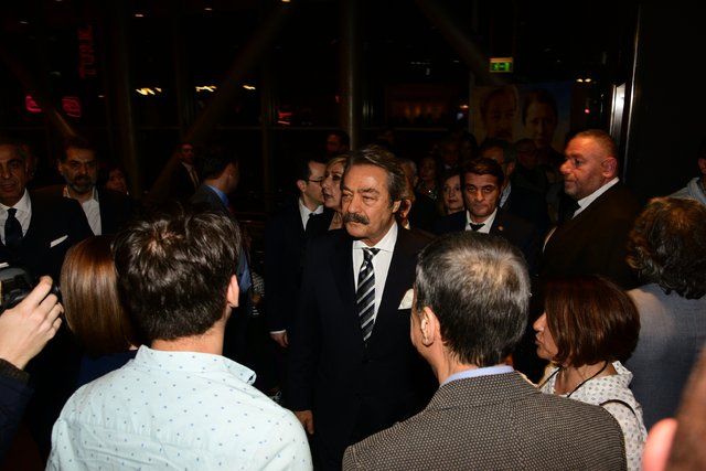 Kadir İnanır 7 yıl dinlenmenin ardından geri döndü 11