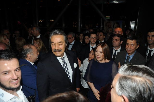 Kadir İnanır 7 yıl dinlenmenin ardından geri döndü 14