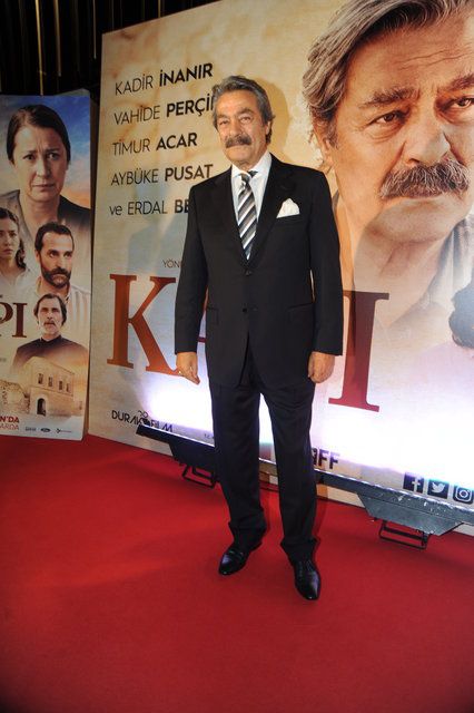 Kadir İnanır 7 yıl dinlenmenin ardından geri döndü 5
