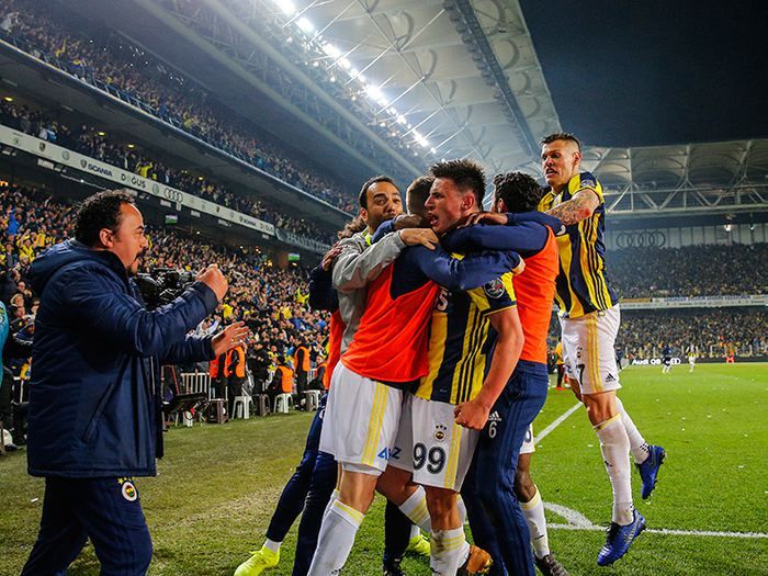 Eljif Elmas'ın akıl hocası eski Galatasaraylı çıktı! 9