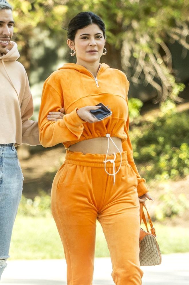 Kylie Jenner'ın yüzü tanınmaz halde! 7
