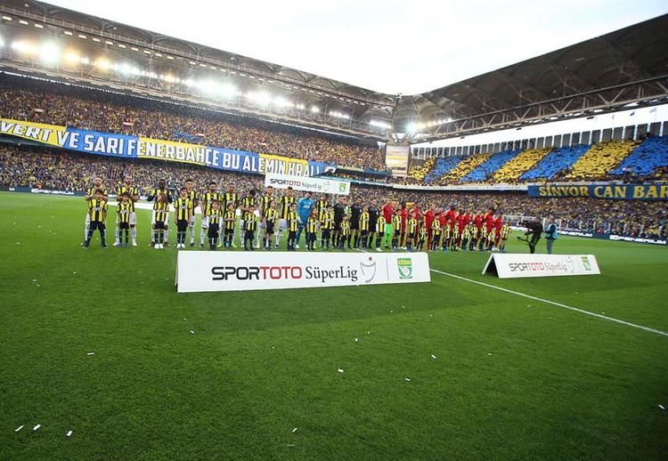 UEFA yetkilisi tartışmalı derbinin pozisyonlarını tek tek yorumladı! 18