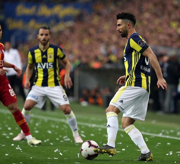 UEFA yetkilisi tartışmalı derbinin pozisyonlarını tek tek yorumladı! 20