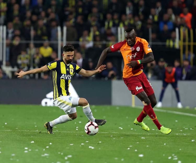 UEFA yetkilisi tartışmalı derbinin pozisyonlarını tek tek yorumladı! 5