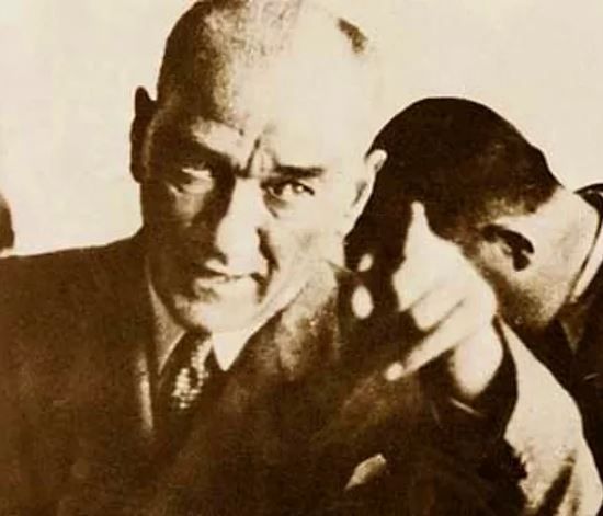 İşte Atatürk'ün az bilinen film çekme hikayesi 12