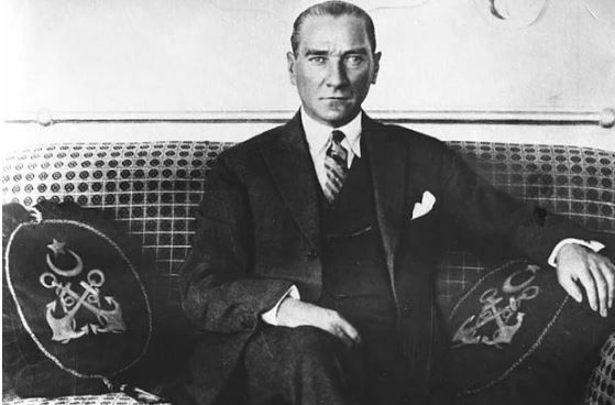 İşte Atatürk'ün az bilinen film çekme hikayesi 5