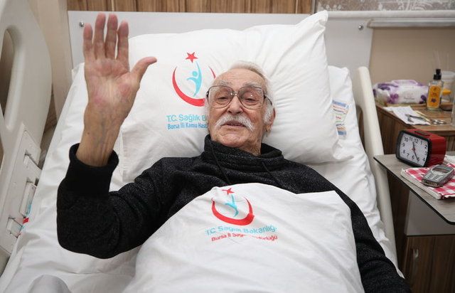Gönül Yazar hastanelik oldu! Durumu ciddi 4