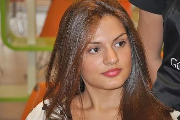 Almeda Abazi'den 'estetik' isyanı! 5