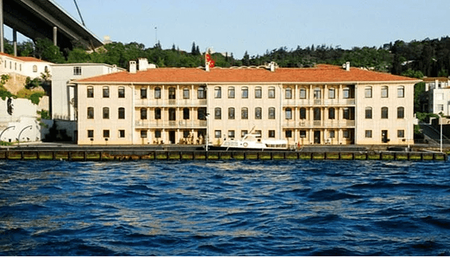 İstanbul Boğazı'nı yürüyerek geçen mucit asker! 5