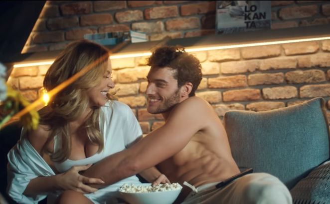 Hadise'nin kalbini çelen Sırp! 3