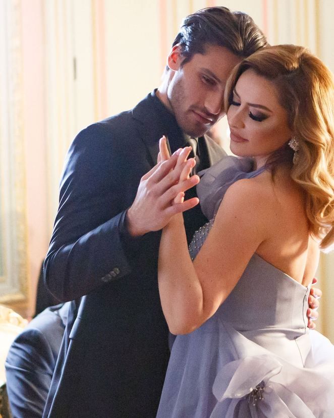 Hadise'nin kalbini çelen Sırp! 9