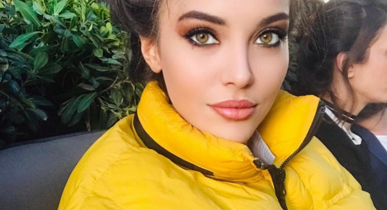 Tuvana Türkay taliplerini bekliyor! 12