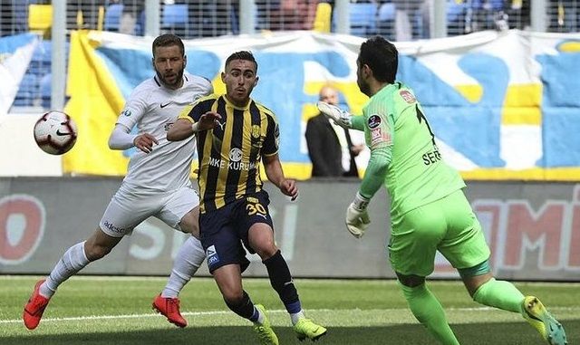 İşte Süper Lig'in yeni yabancı kuralı! 10