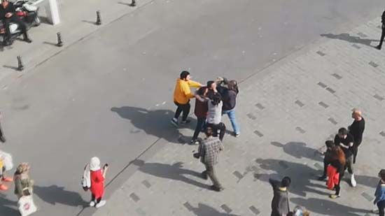 Sevgilisinin özel fotoğrafını internette yaydı! 6