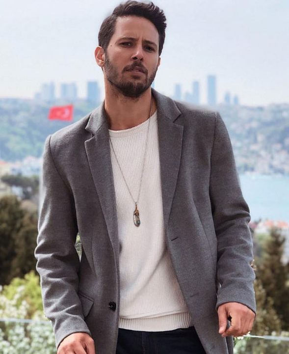 Hazal Filiz Küçükköse'nin eski aşkına yeni sevgili! 5