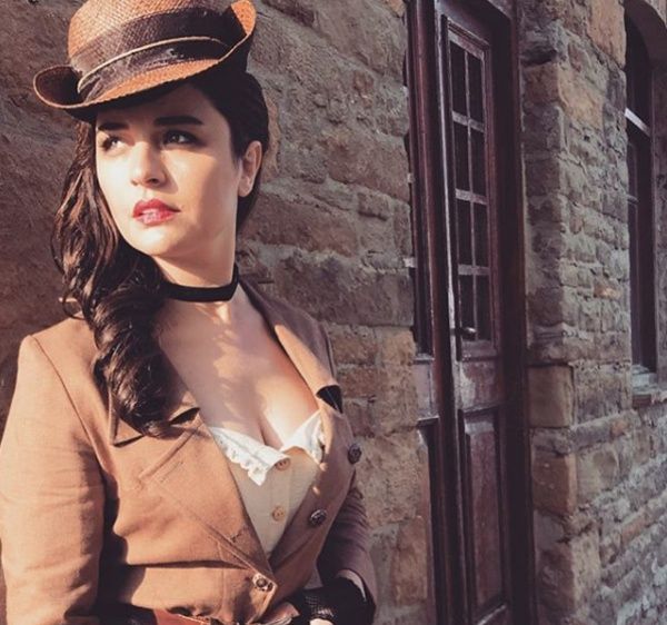 Gonca Vuslateri'den takipçisine 'iki yüzlü' cevabı! 11