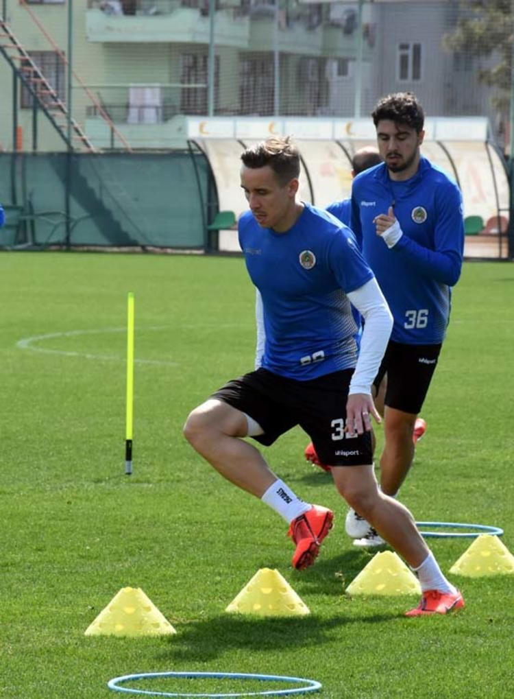 Josef Sural tüm Türkiye'yi yasa boğdu... 24