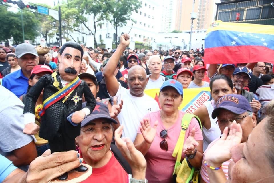 İşte Venezuela'da yaşanan kritik gelişmeler... 19