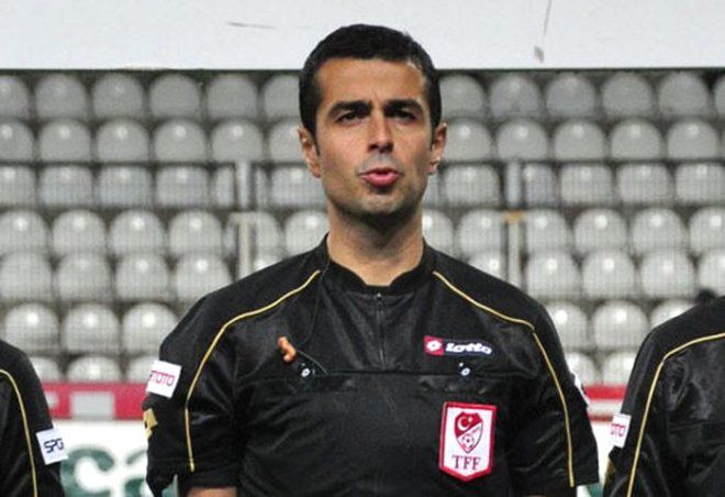 İşte ünlü hakemlerin tuttuğu takımlar! 8