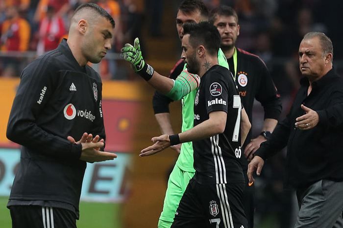 Maç sonu tünelin girişinde kavga çıktı! 2