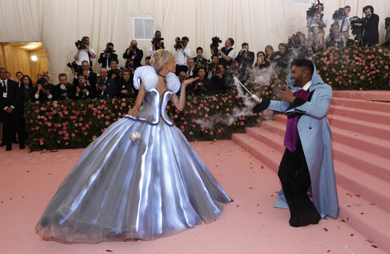 MET Gala tarihine geçecek kostümler! 20