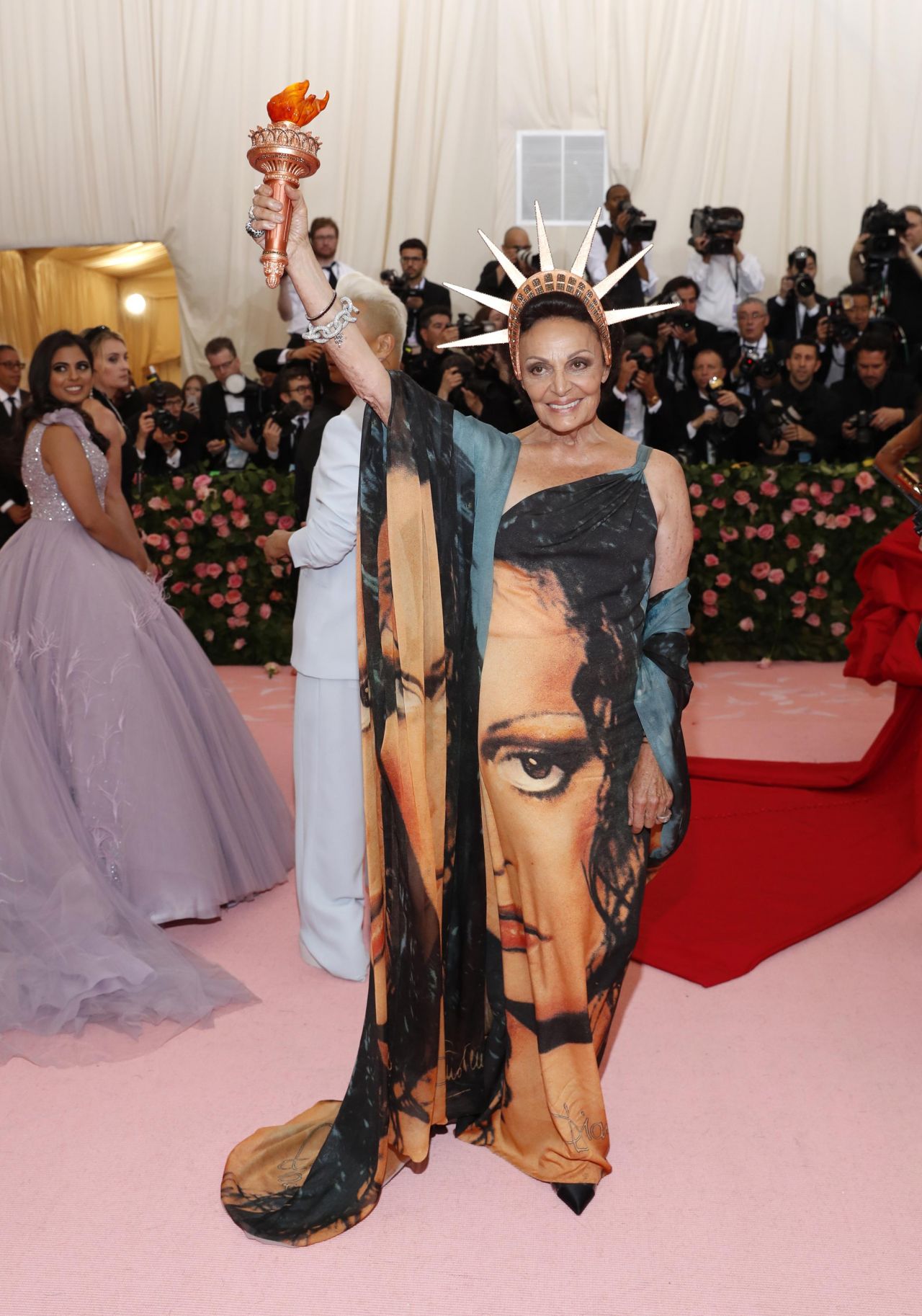MET Gala tarihine geçecek kostümler! 36