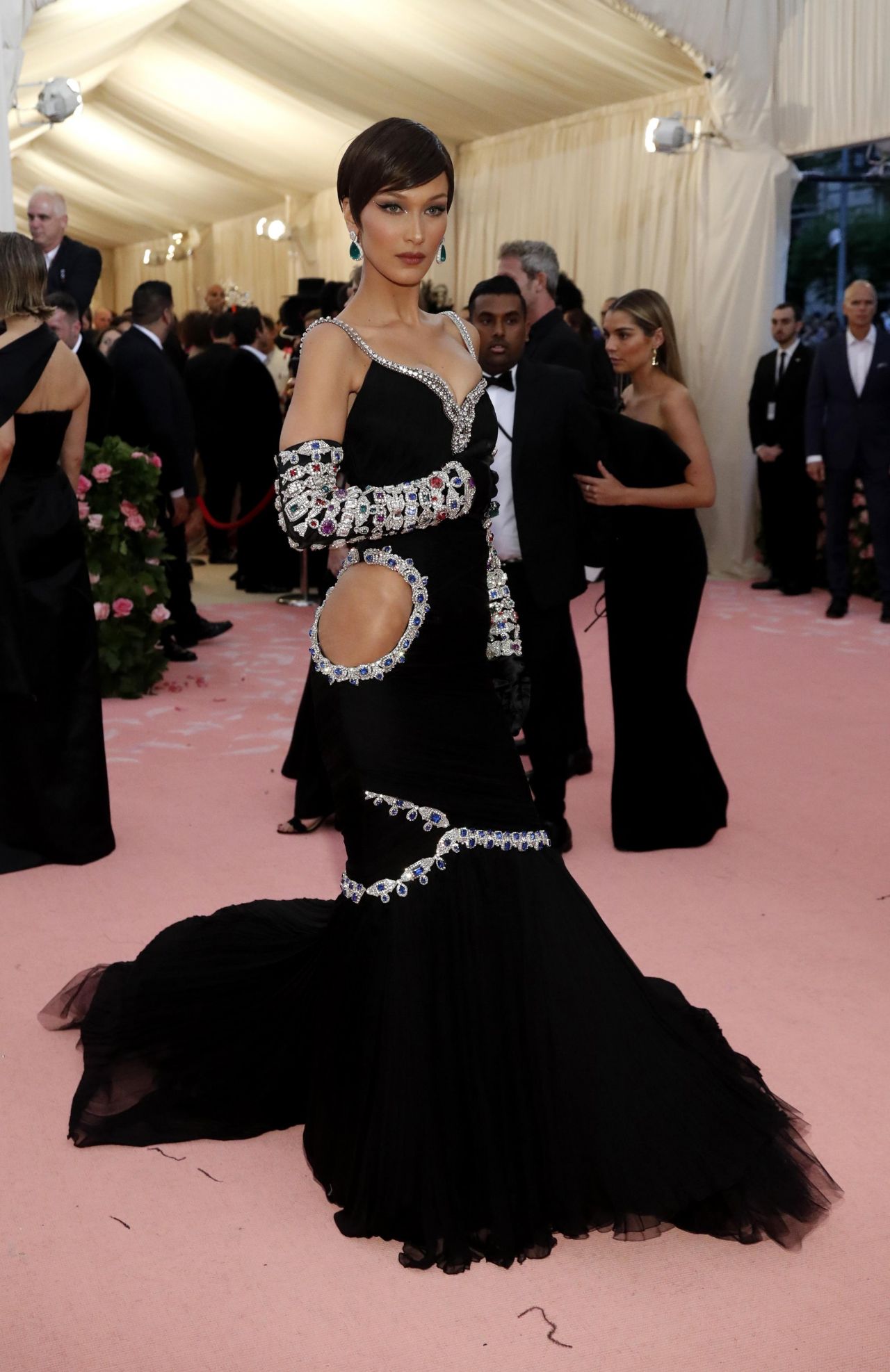 MET Gala tarihine geçecek kostümler! 37