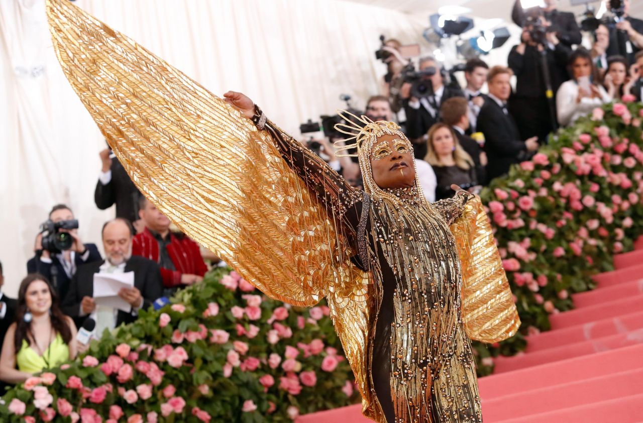 MET Gala tarihine geçecek kostümler! 42