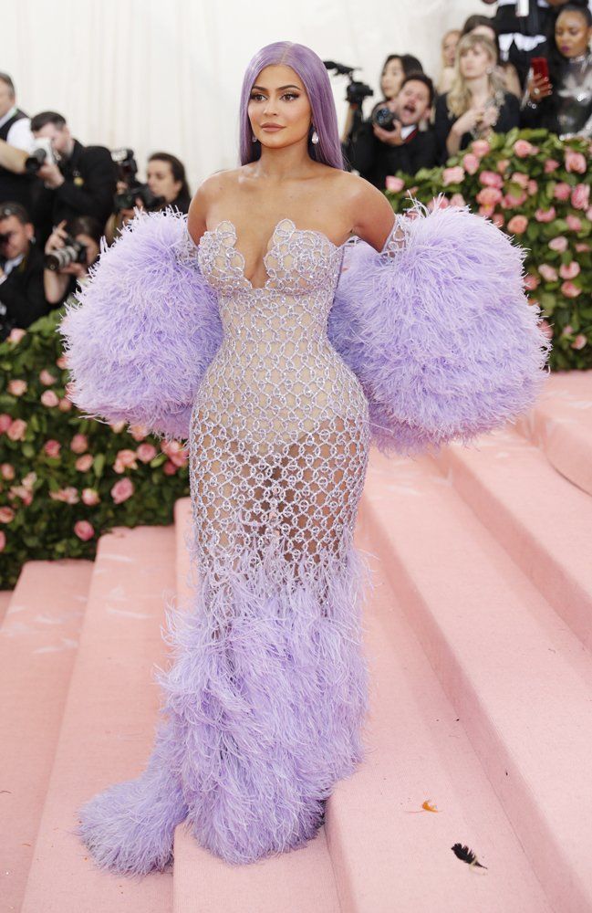 MET Gala tarihine geçecek kostümler! 12