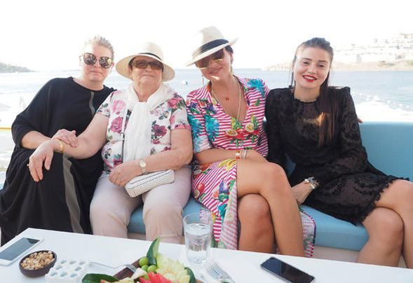Hadise'nin ablası suskunluğunu bozdu! 2