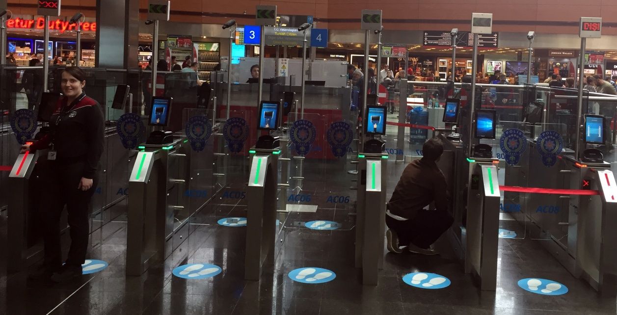Pasaport kontrolü sadece 18 saniye sürecek! 4