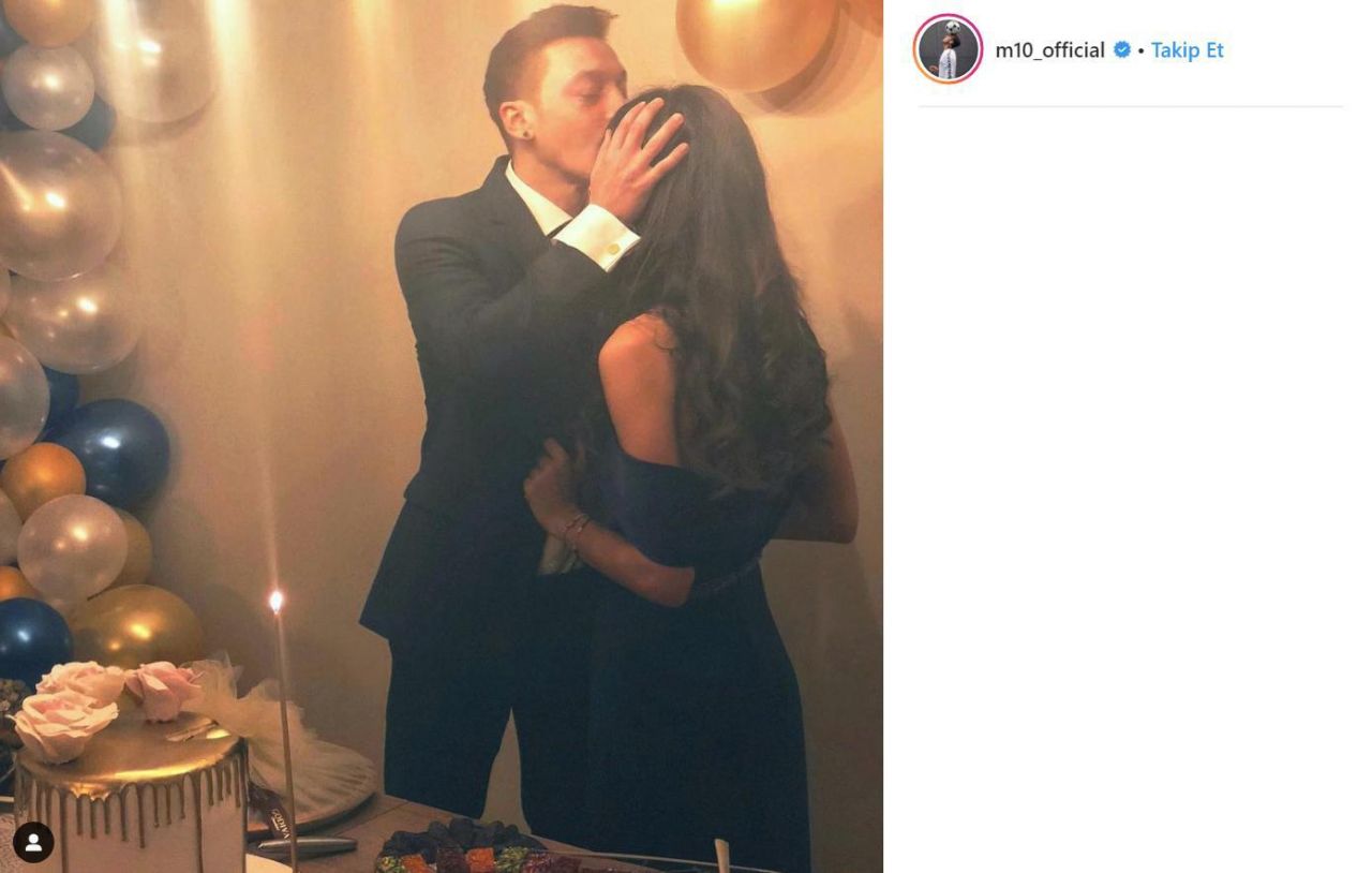 Mesut Özil düğünü için serveti gözden çıkardı! 1