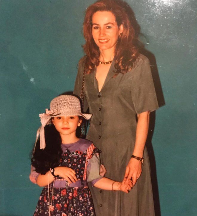 Hande Erçel'den yürek burkan Anneler Günü paylaşımı! 2