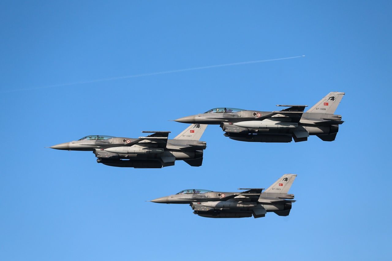 İstanbul'daki etkinliğe binlerce kişi katıldı... 34