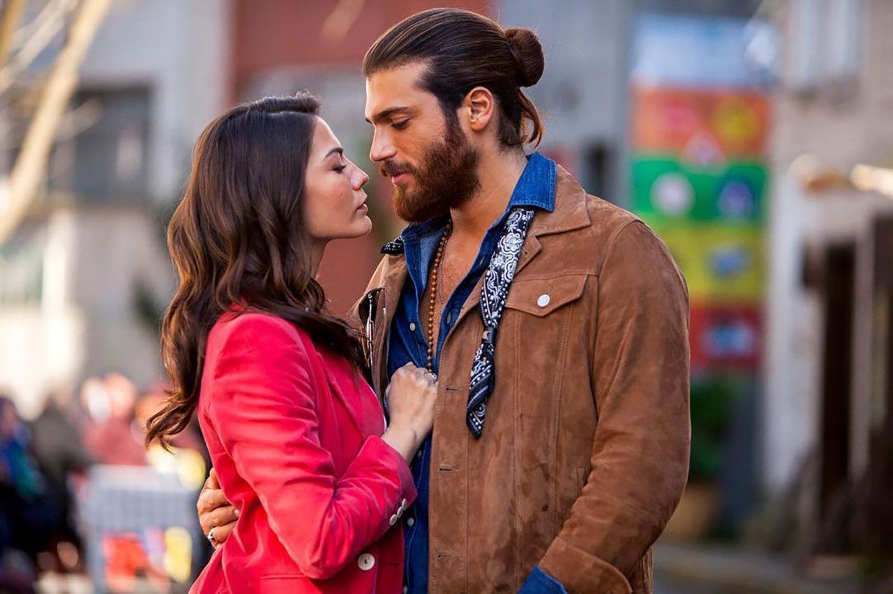 Demet Özdemir - Can Yaman aşkı askerliği kaldıramadı! 9