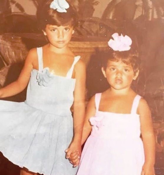 Ünlü oyuncunun çocukluk fotoğrafı şaşırttı! 25