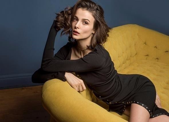 Ünlü oyuncunun çocukluk fotoğrafı şaşırttı! 18