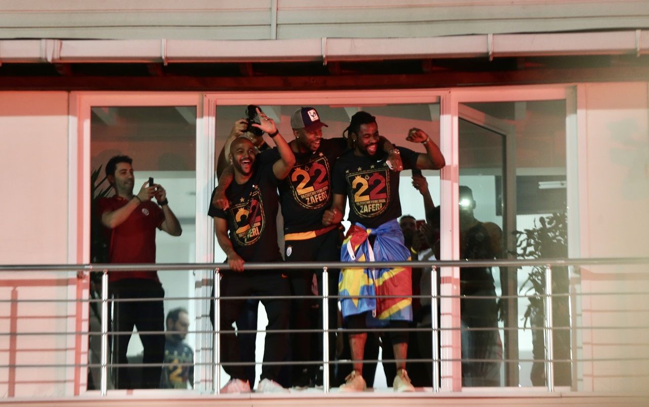 Şampiyon Galatasaray'dan Florya'da coşkulu kutlama... 4