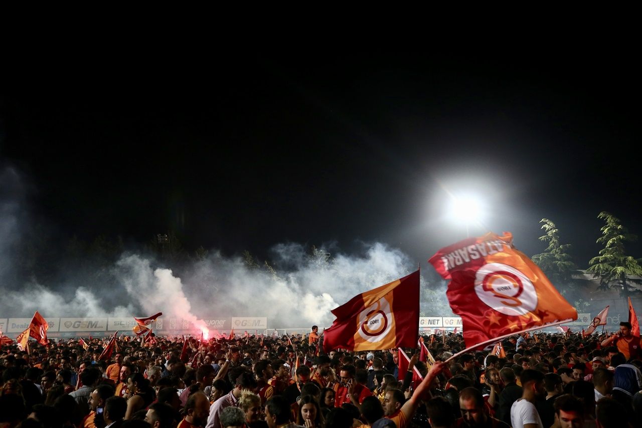 Şampiyon Galatasaray'dan Florya'da coşkulu kutlama... 18