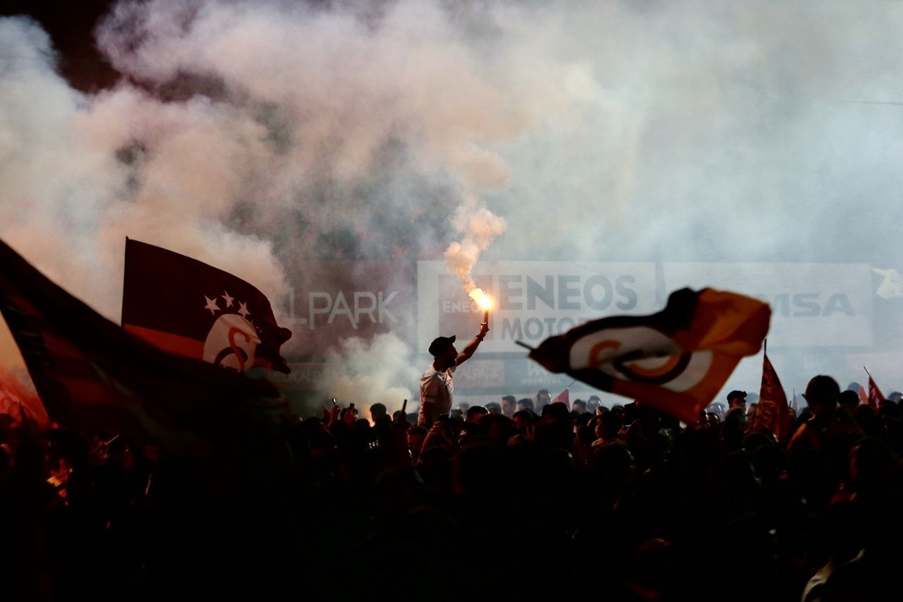 Şampiyon Galatasaray'dan Florya'da coşkulu kutlama... 21