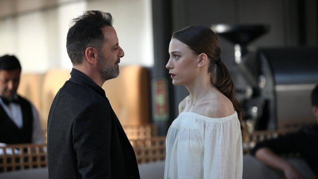 Fi Çi Pi'nin yazarı Azra Kohen'den Ay Yapım'a dava! 7
