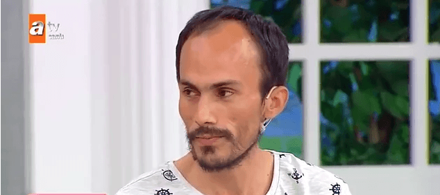 Eşini üvey babasıyla olması için zorladı! 2