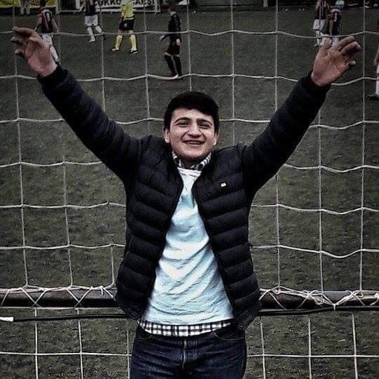 Genç taraftarın öldürülme anı kamerada! 6