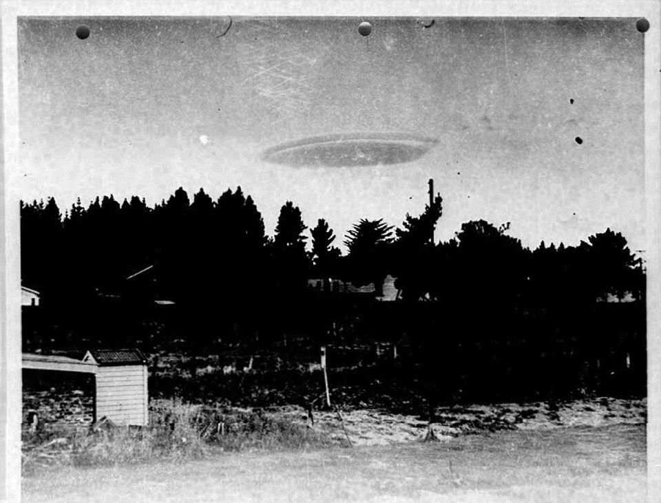Pentagon'dan tarihi itiraf: UFO'ları inceliyoruz 20