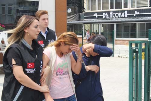 2 kadından biri 25, diğeri ise 12 kez... 5
