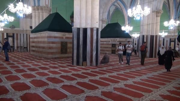 Bu camide bir yılda 631 vakit ezan yasaklandı! 3