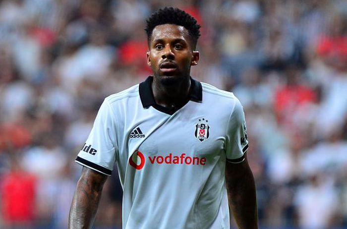 Beşiktaş'ta yaprak dökümü! 14