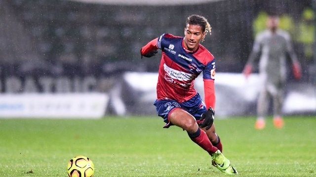 Fenerbahçe'nin scout listesi sızdı! İşte listedeki isimler... 10