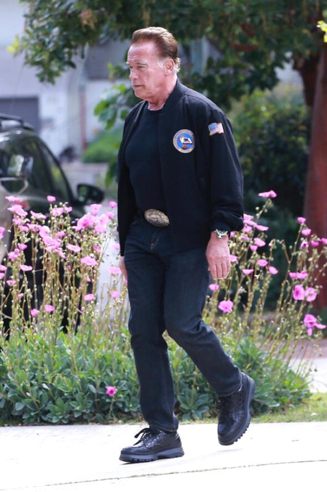 O, Arnold Schwarzenegger'in ikizi değil oğlu! 3